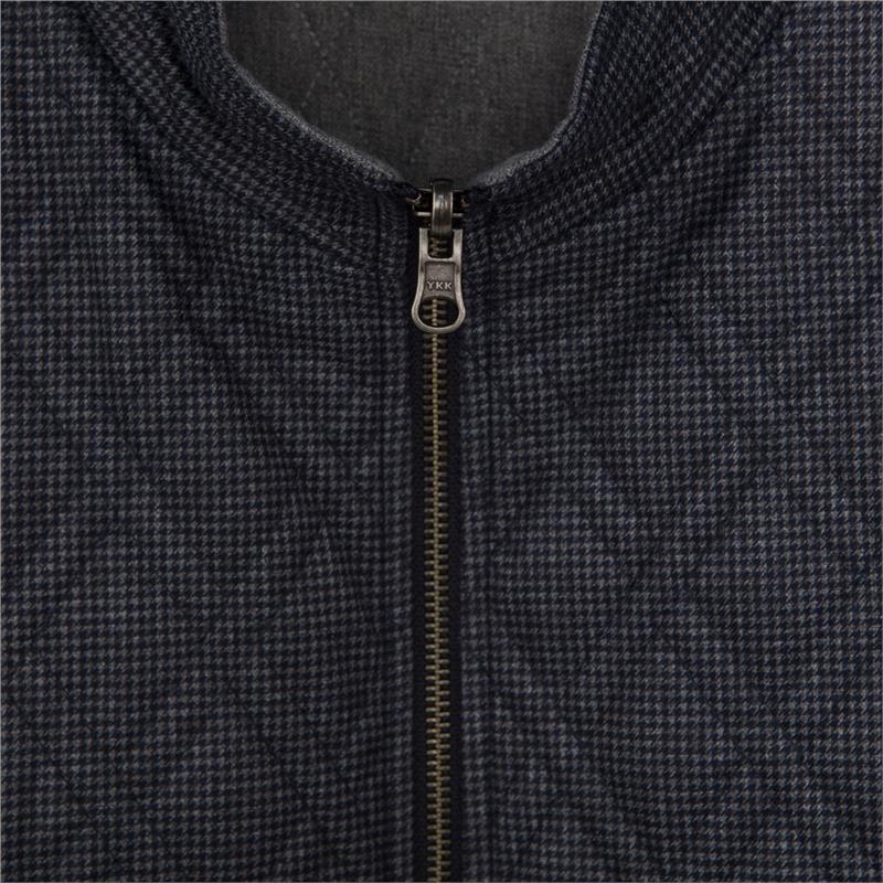 Akeeran Reversible Gilet-2