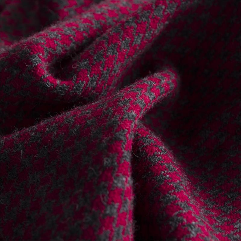 Houndstooth 220x45 Red/Charcoal-1